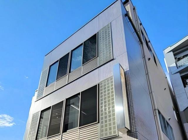 京都市下京区高辻通室町西入繁昌町