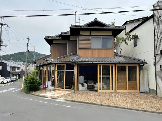 京都市北区上賀茂菖蒲園町