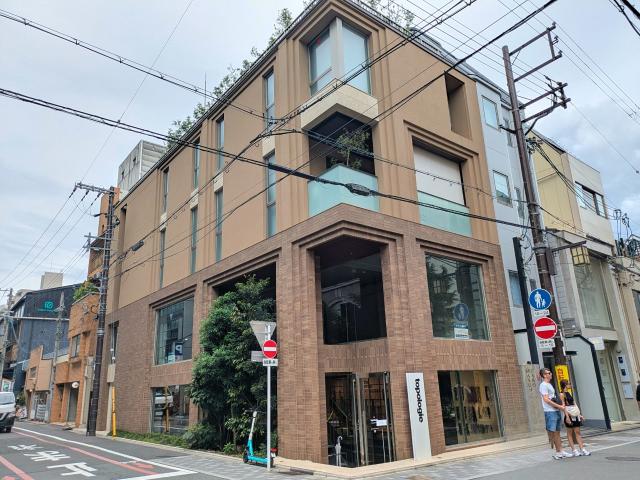 京都市中京区三条通御幸町東入弁慶石町