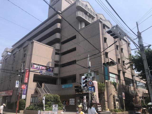尼崎市南塚口町2