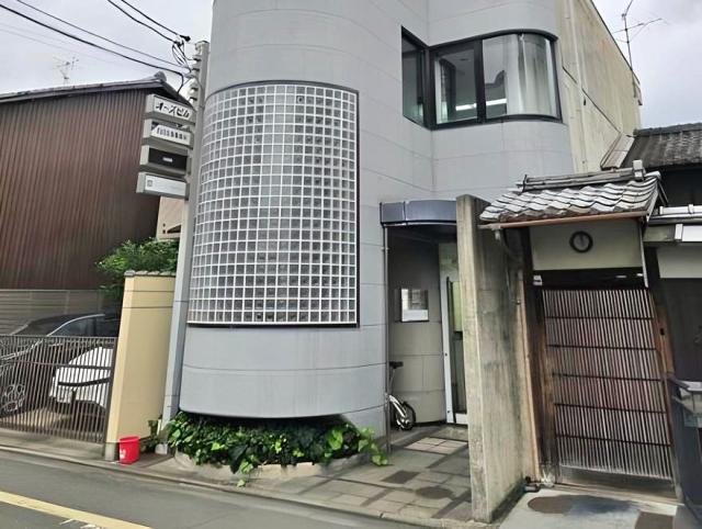 京都市中京区柳馬場通竹屋町上る四