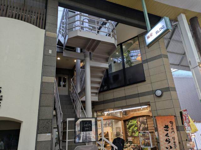 京都市中京区寺町通御池下る下本能寺前町