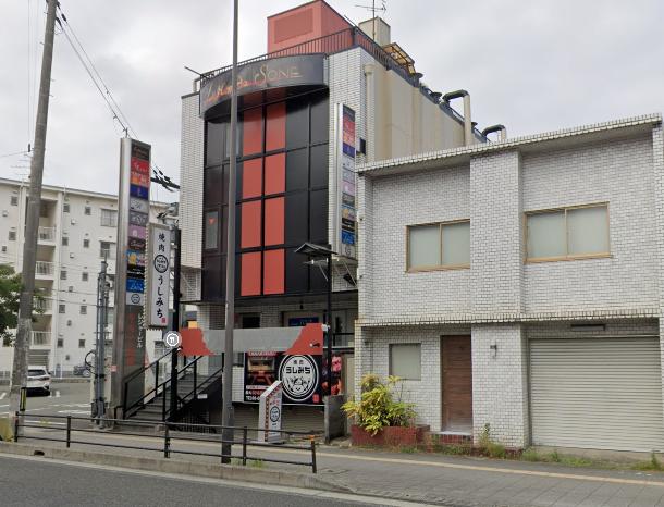豊中市曽根東町2