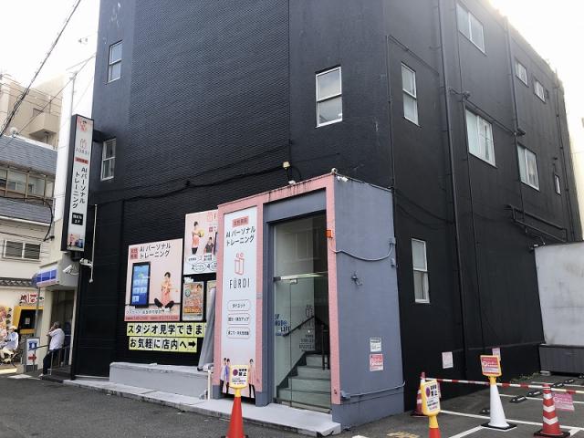 伊丹市中央1
