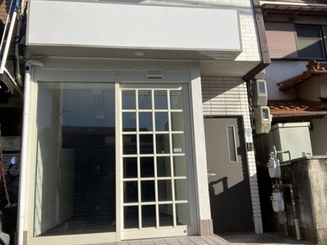 西宮市鳴尾町３