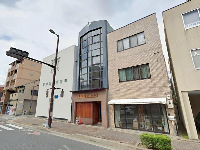 京都市左京区区東丸太町