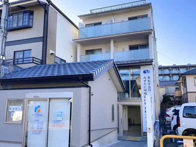 京都市上京区室町通今出川上る築山南半町