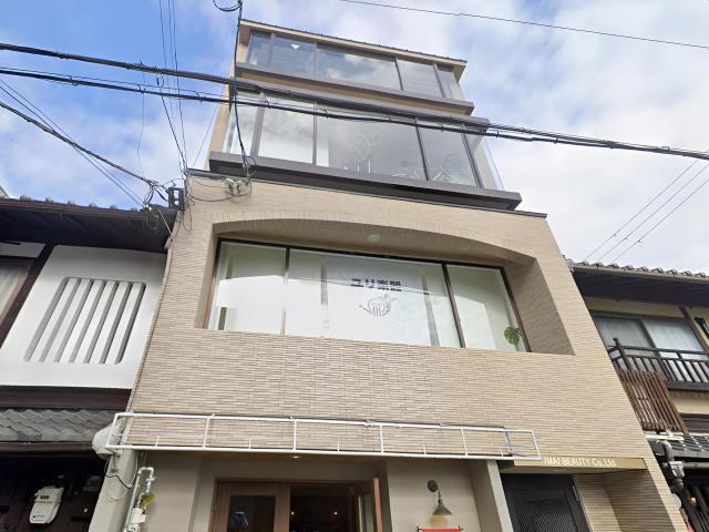 京都市中京区夷川通室町西入鏡屋町