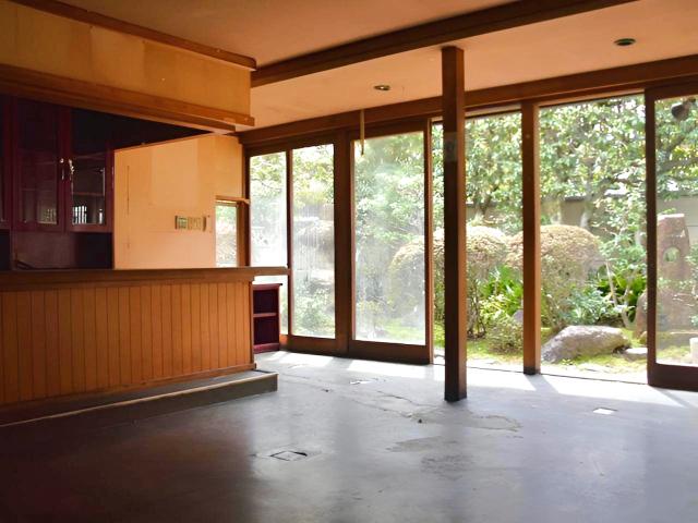 京都市左京区⽥中⾨前町