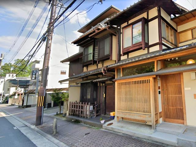 京都市上京区室町通中立売下る花立町
