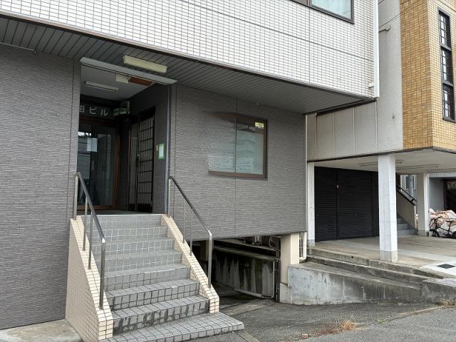 川西市平野2