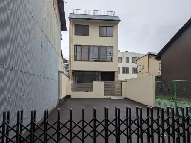 京都市中京区三条通猪熊西入御供町